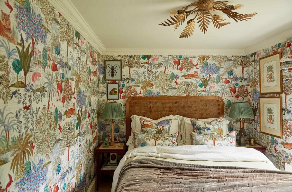 bedroom-pierre-frey-jungle-wallpaper-nordroom