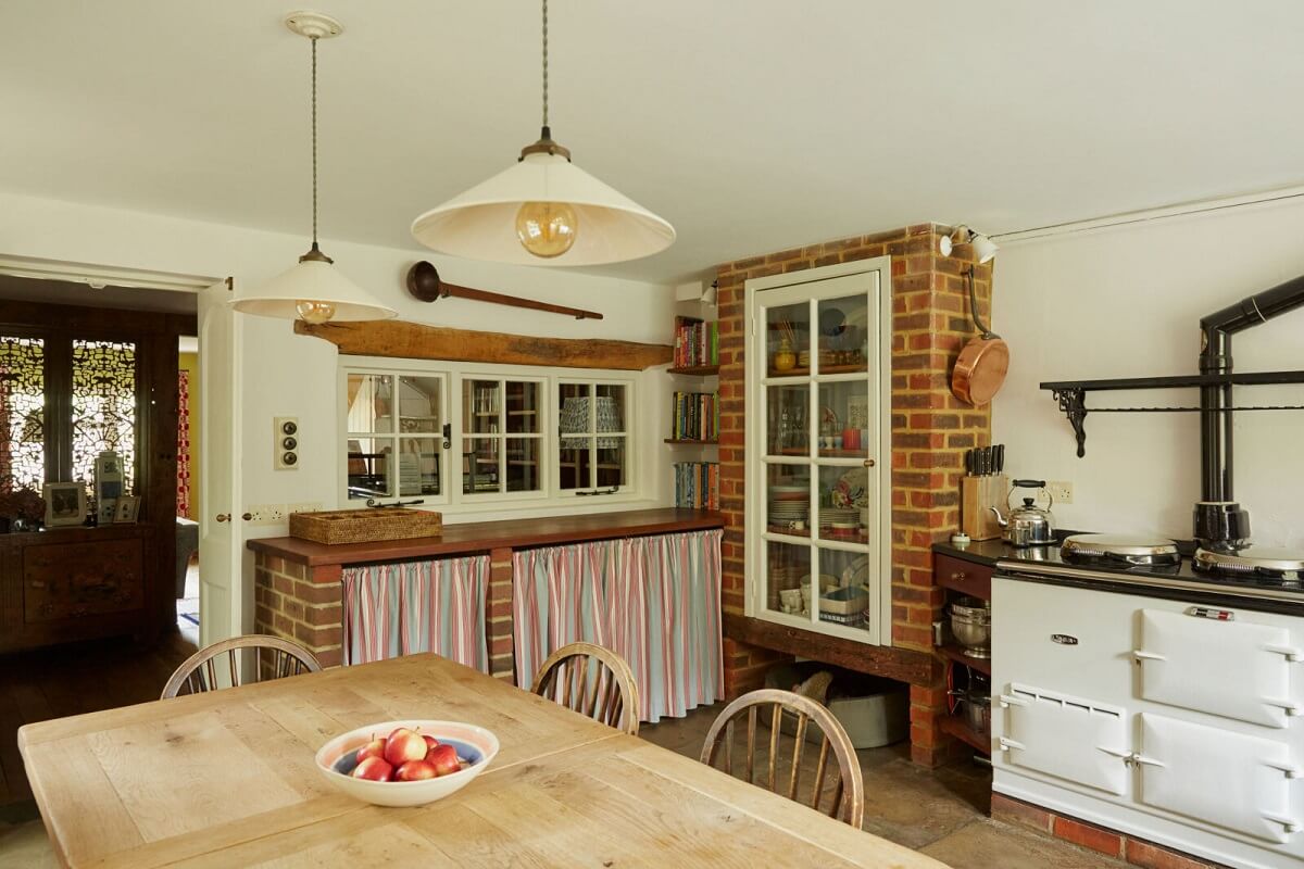 cottage-kitchen-exposed-brick-skirting-flagstone-floor-nordroom