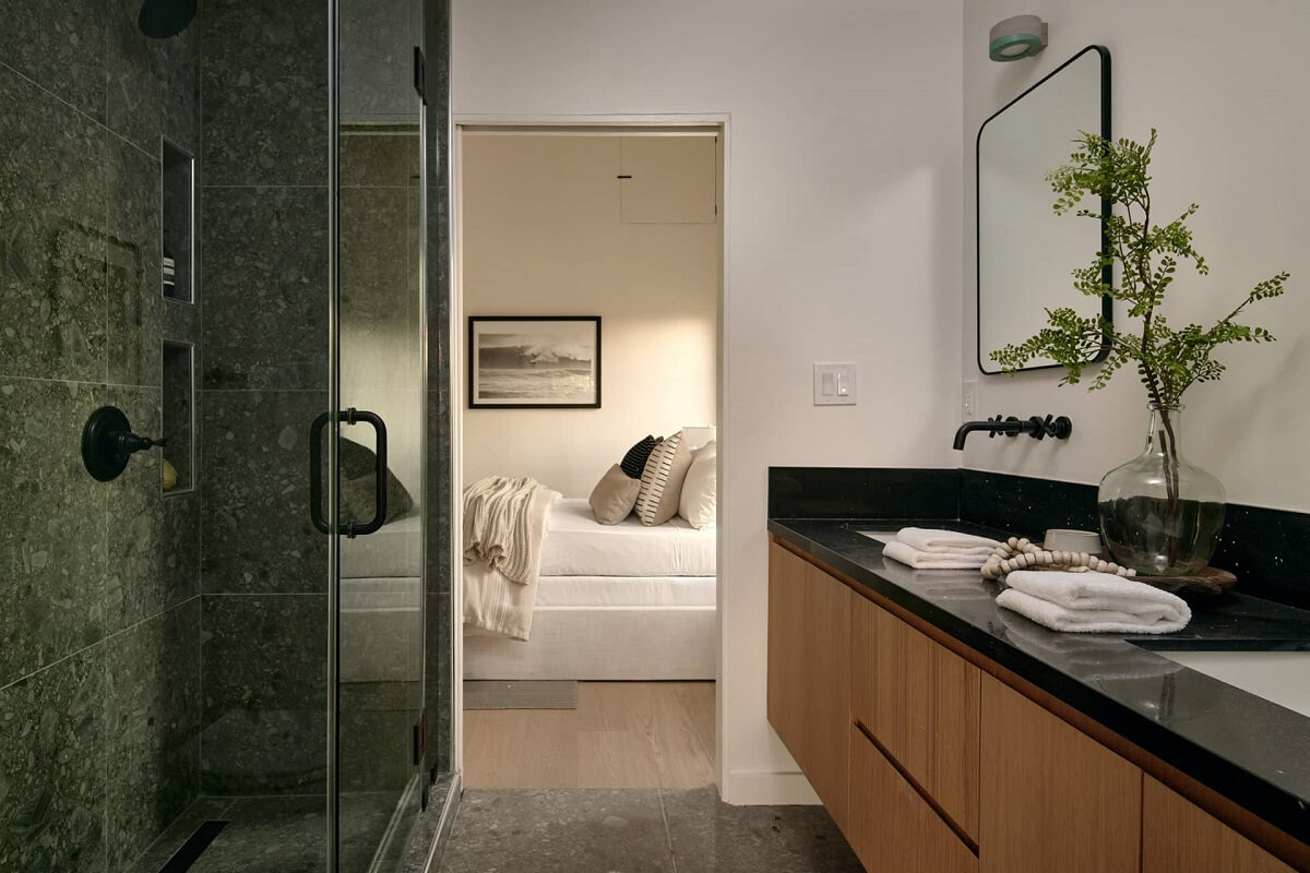 en-suite-bathroom-shower-oak-vanity-nordroom