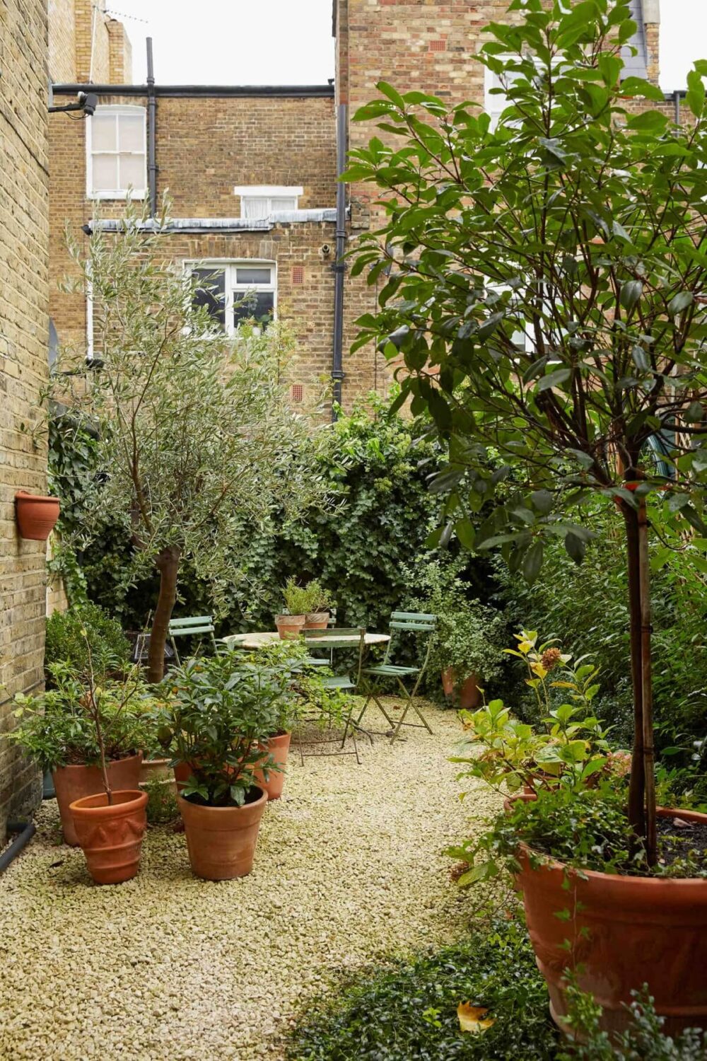 garden-terrace-house-england-nordroom