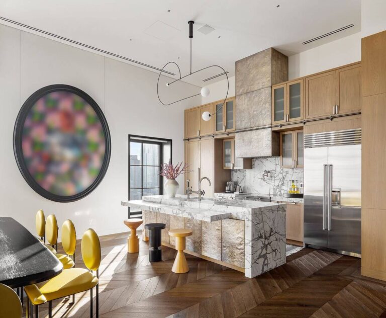 View of Trevor Noah Sells His Manhattan Penthouse with Roof Terrace - The Nordroom