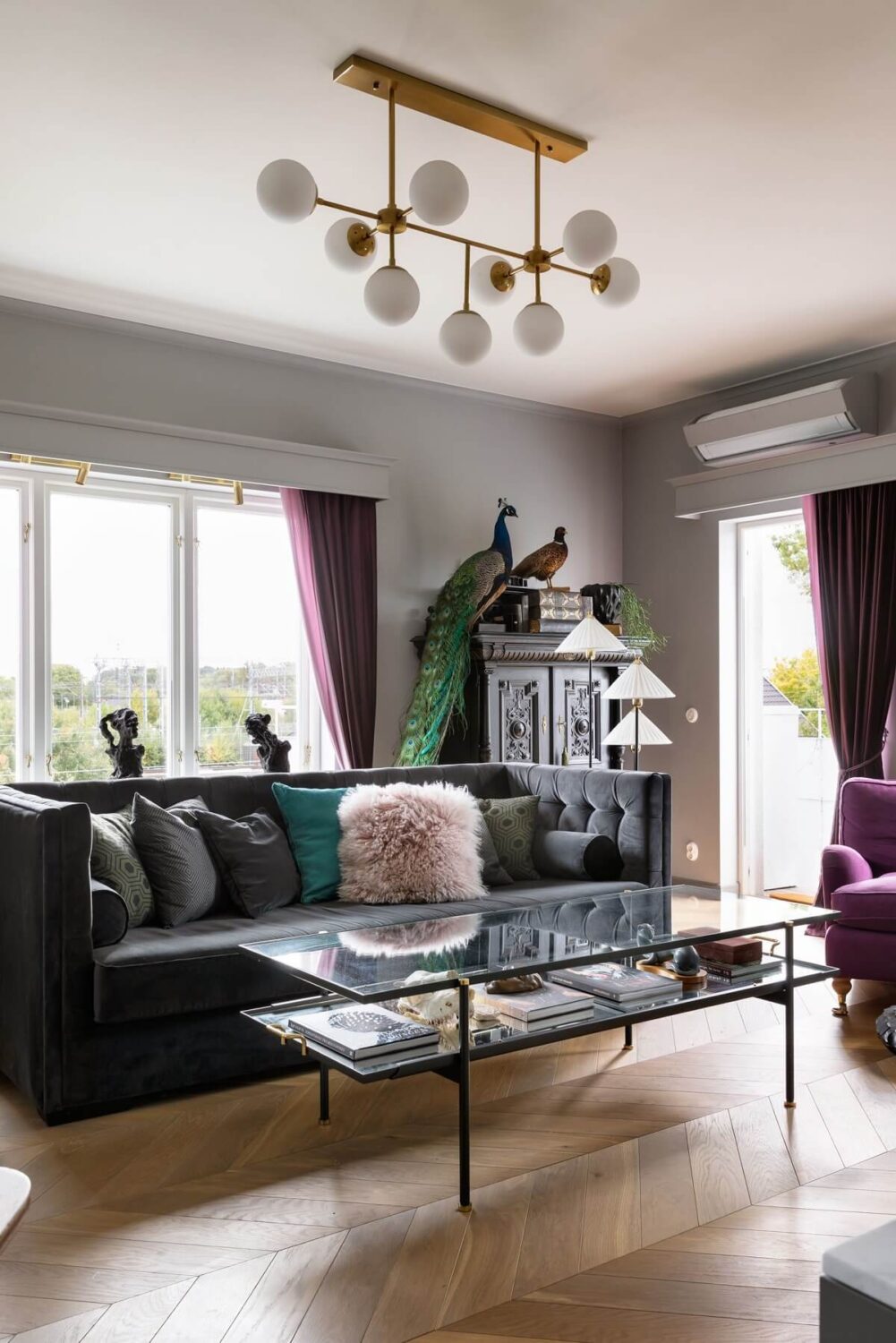 living-room-gray-walls-purple-curtains-nordroom