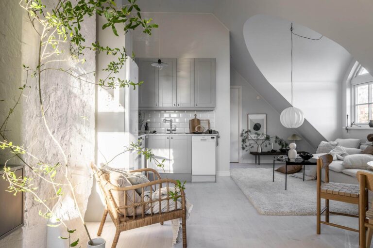 A Small Scandinavian Loft with Beautiful Natural Light - The Nordroom