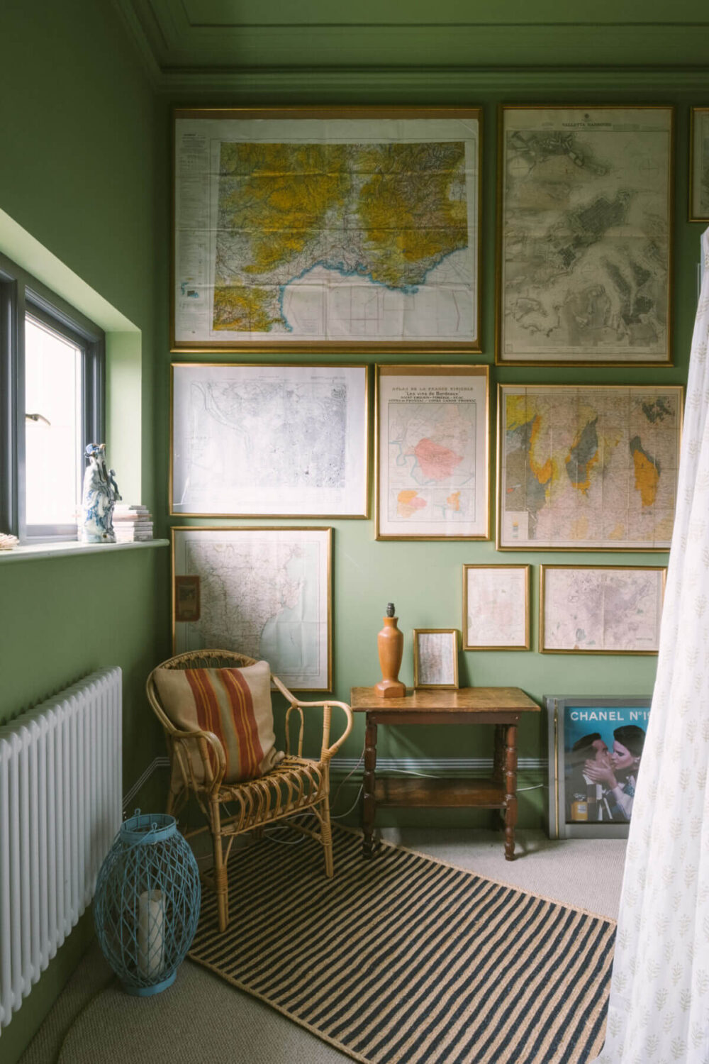 bedroom-map-wall-art-green-walls-nordroom