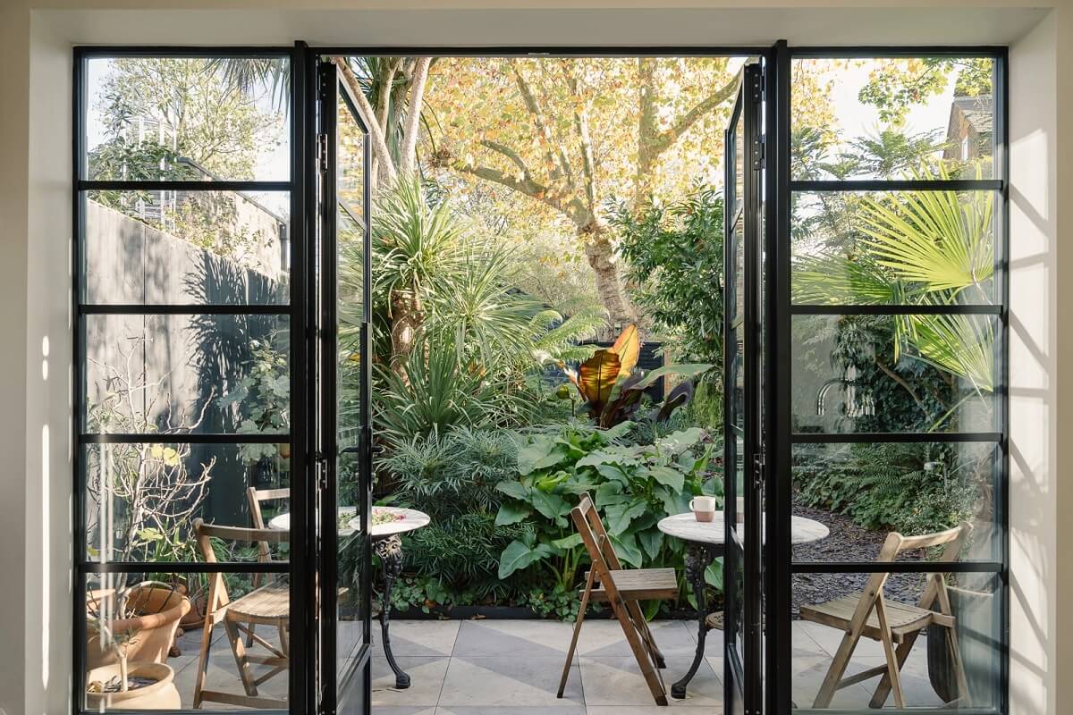 double-doors-black-garden-modern-extension-nordroom