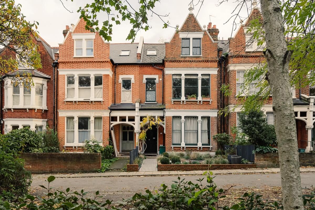 exterior-victorian-townhouse-london-nordroom