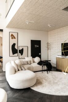 Picture of 10 city apartments that take skyline views to new heights - Dezeen