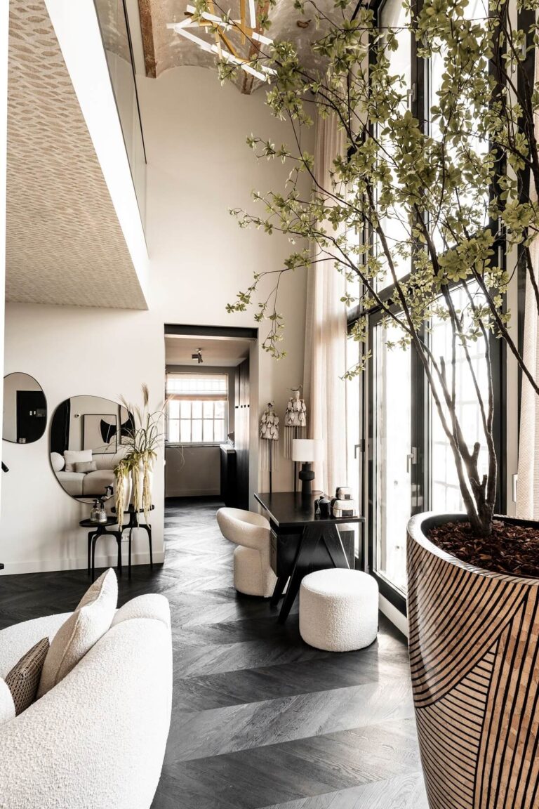 Beautiful view of Penthouse Apartment With Vaulted Ceiling