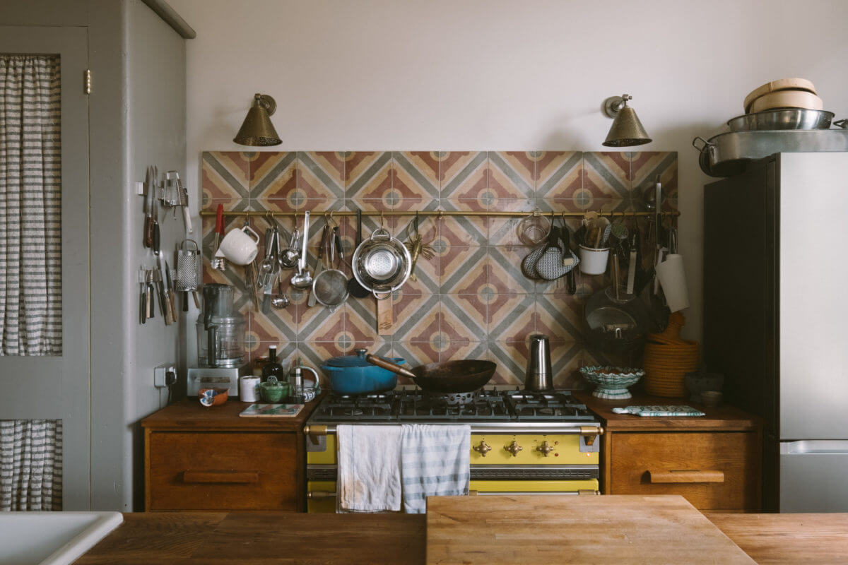 reclaimed-kitchen-cabinets-colorful-backsplash-nordroom