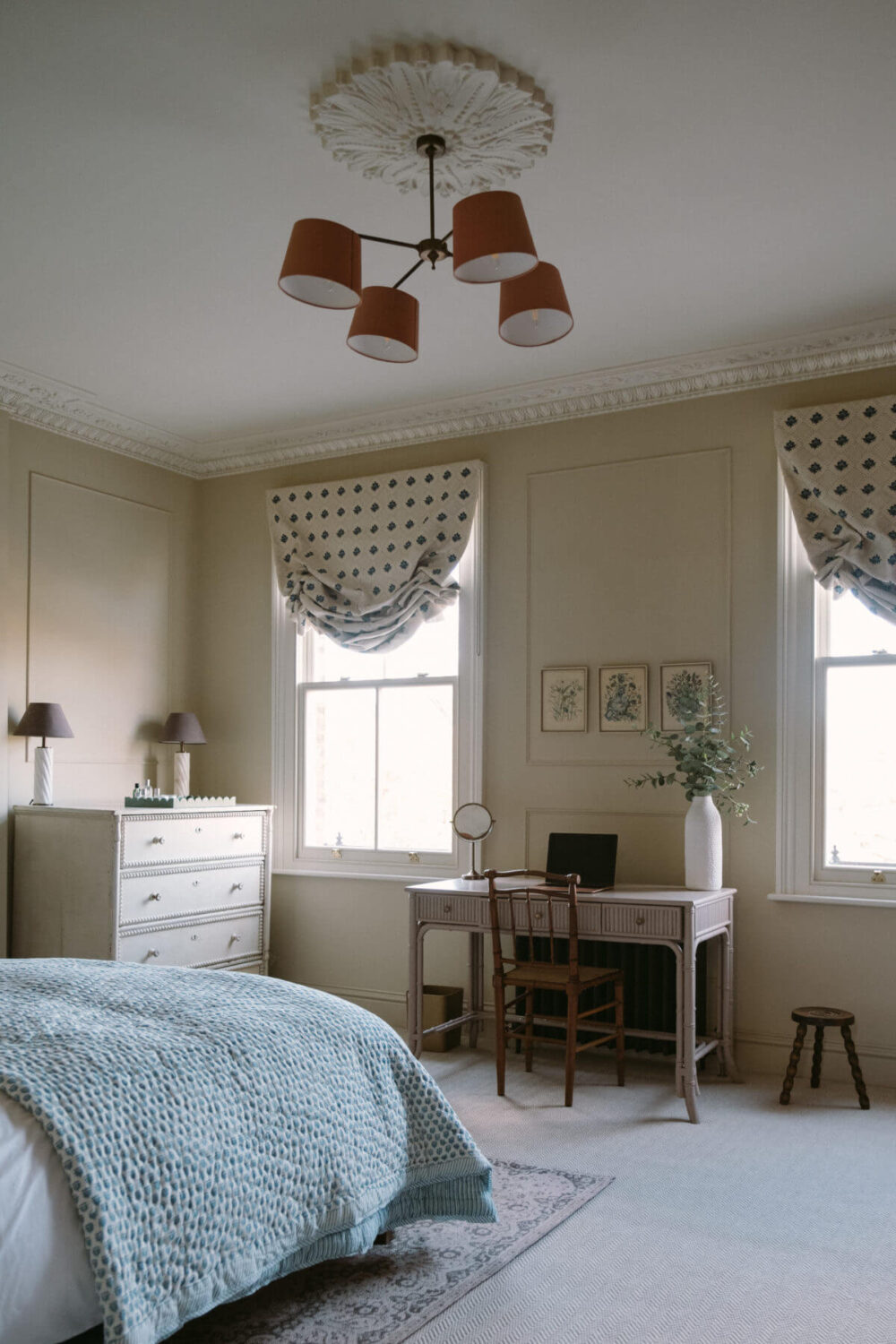 bedroom-desk-victorian-house-london-nordrom