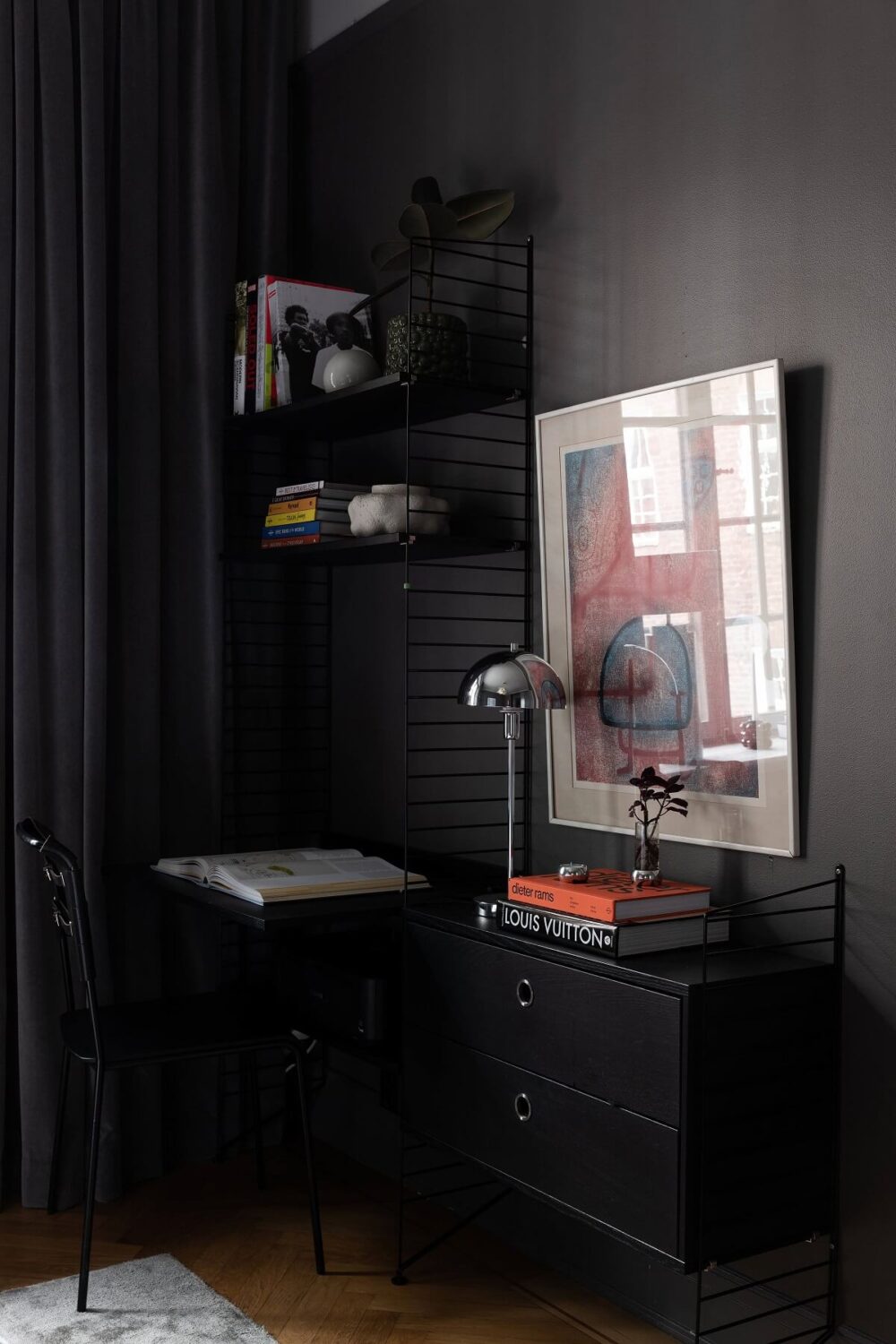 bedroom-home-office-black-string-shelves-nordroom