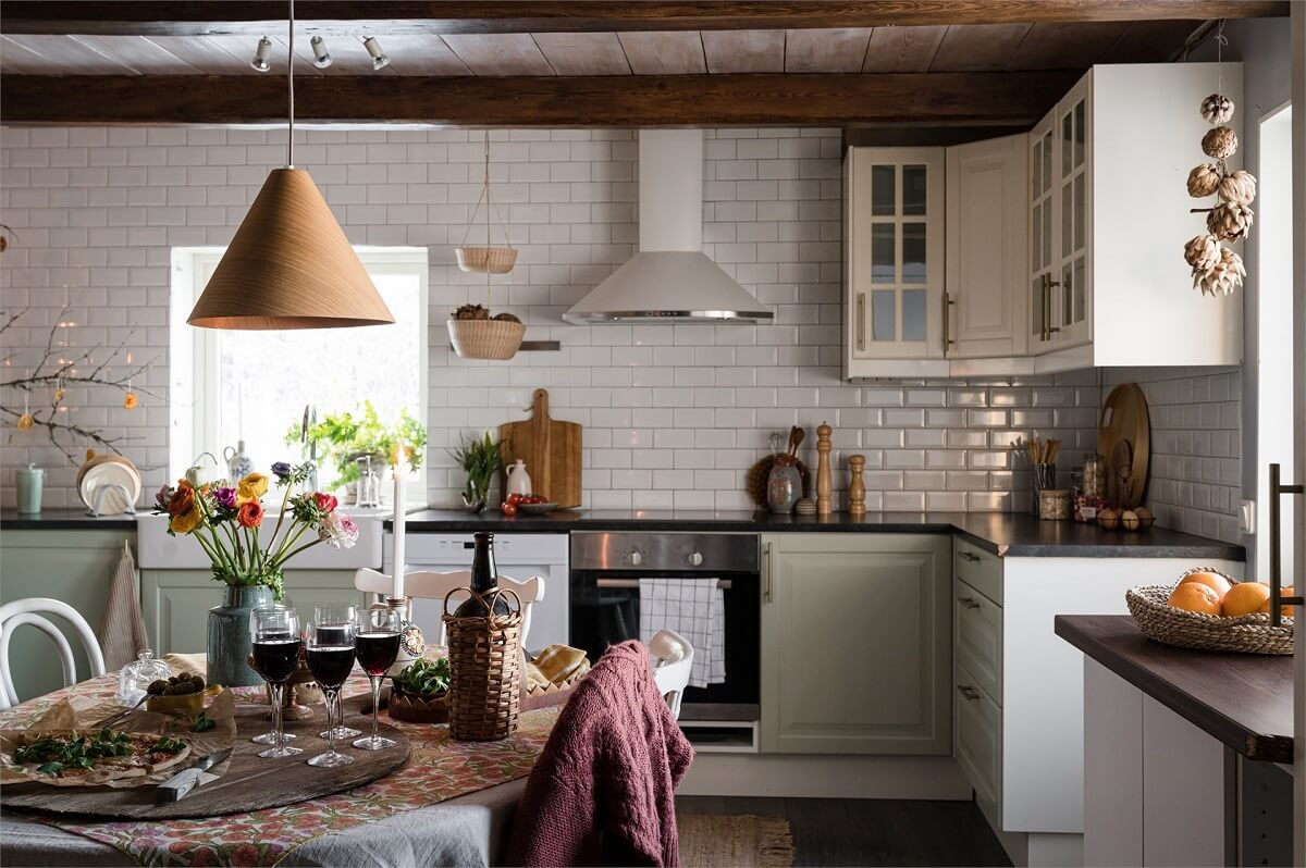 exposed-beams-countryside-kitchen-nordroom