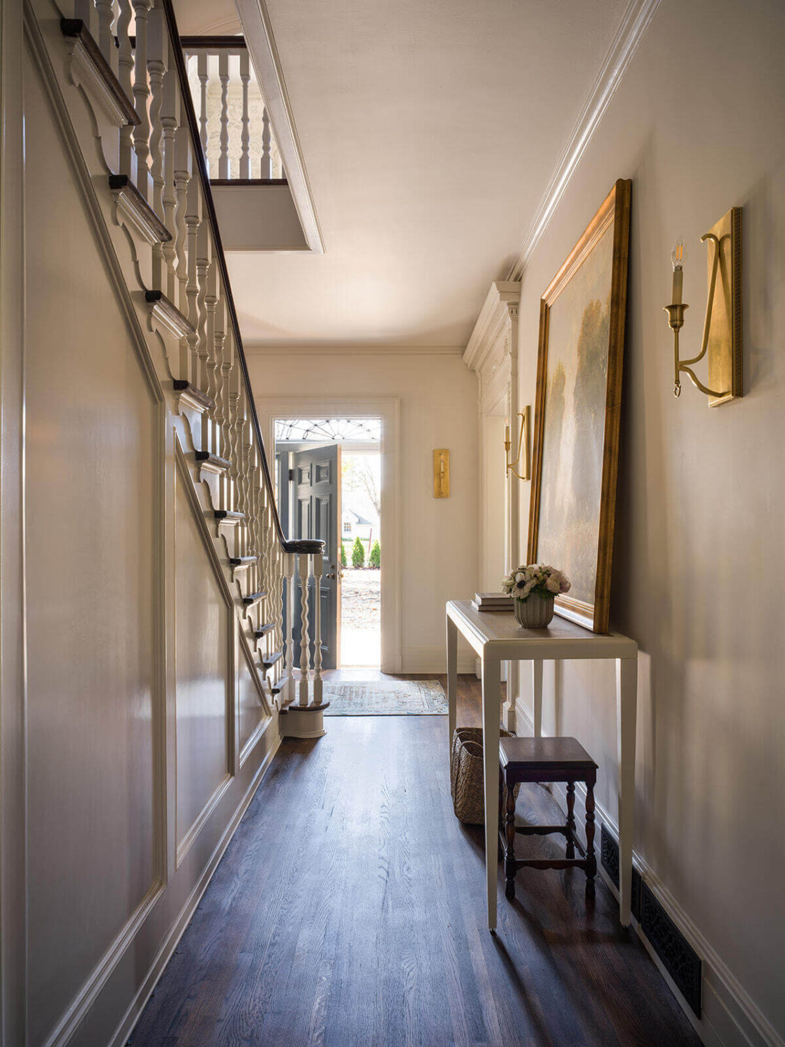 foyer-hallway-stairs-sidetable-jean-stoffer-nordroom