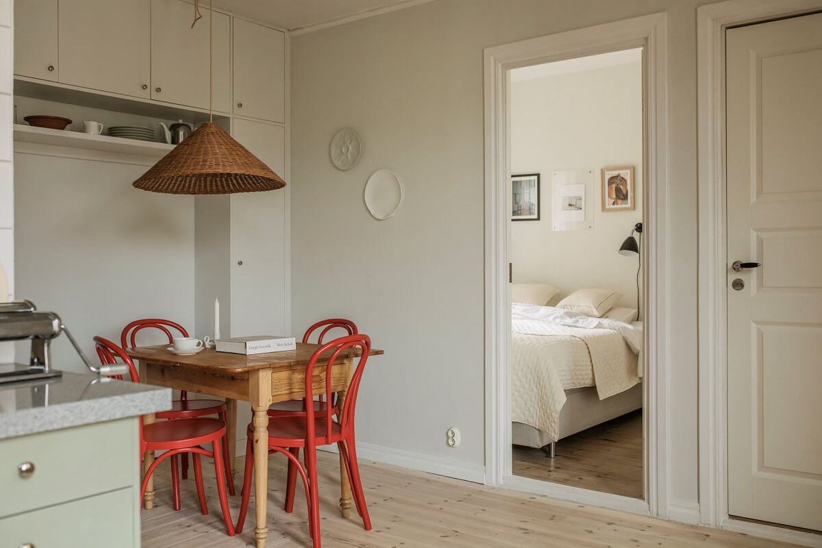 kitchen-dining-table-red-chairs-nordroom