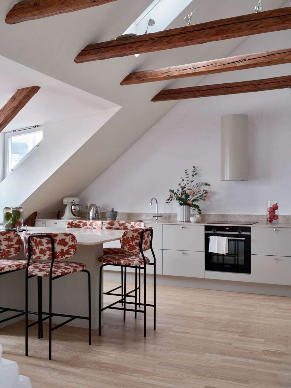 Beautiful view of Scandinavian Penthouse Apartment Decor With Neutral Color Palette