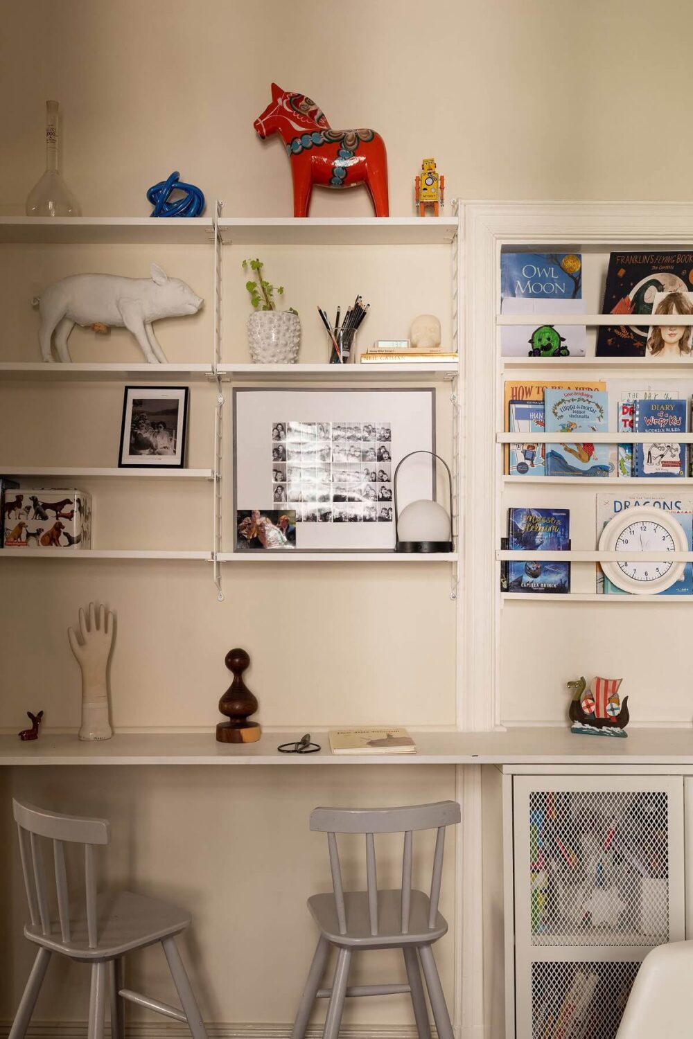 built-in-desk-shelves-kids-bedroom-nordroom