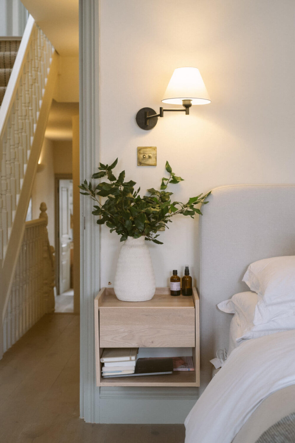 floating-nightstand-bedroom-serene-townhouse-nordroom