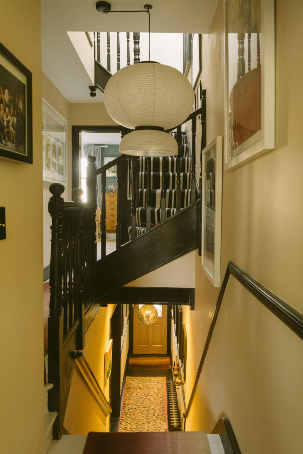landing-black-painted-staircase-victorian-house-london-nordroom