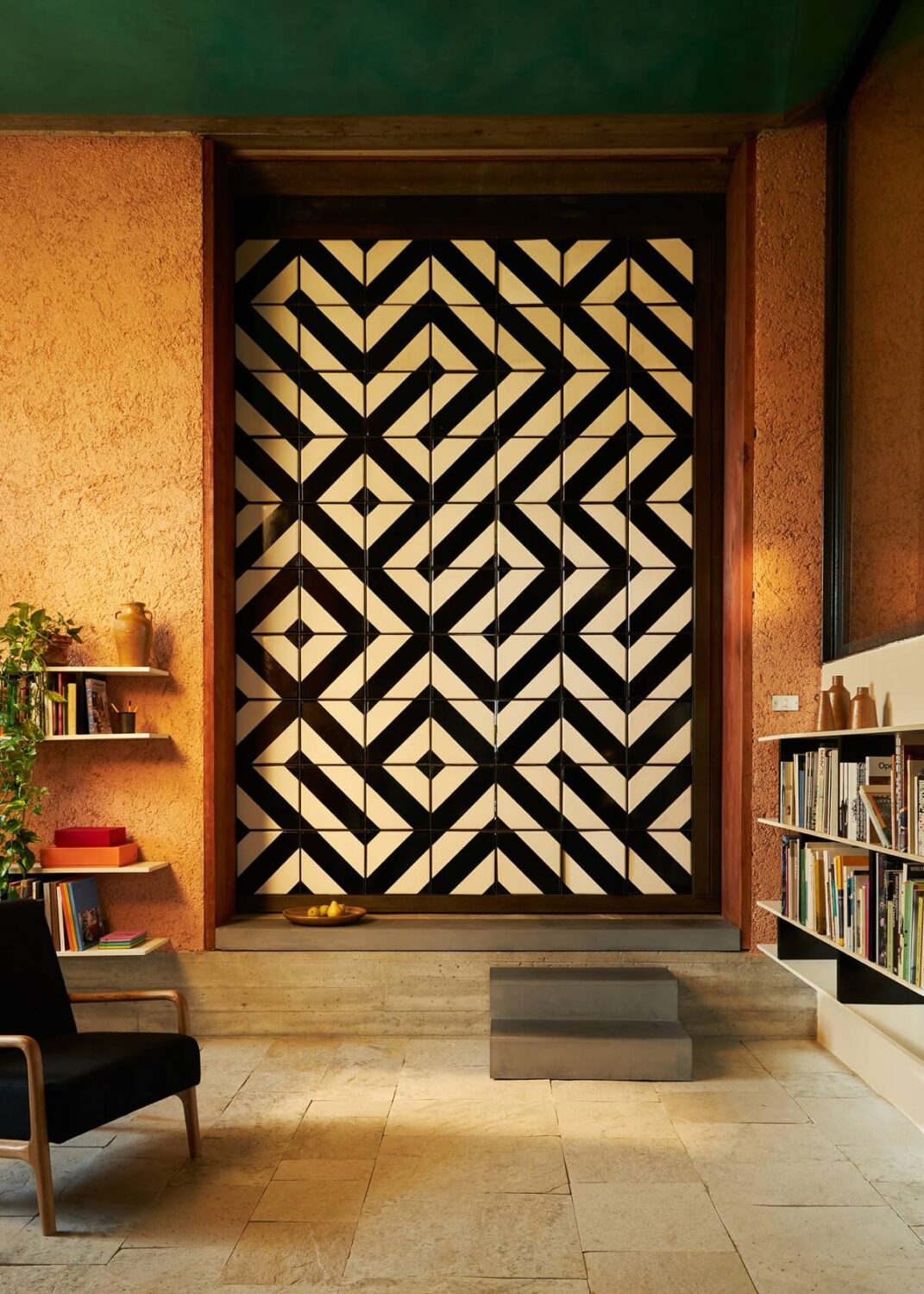 living-room-geometric-wall-tiles-bookshelves-zara-home-spring-summer-collection-nordroom