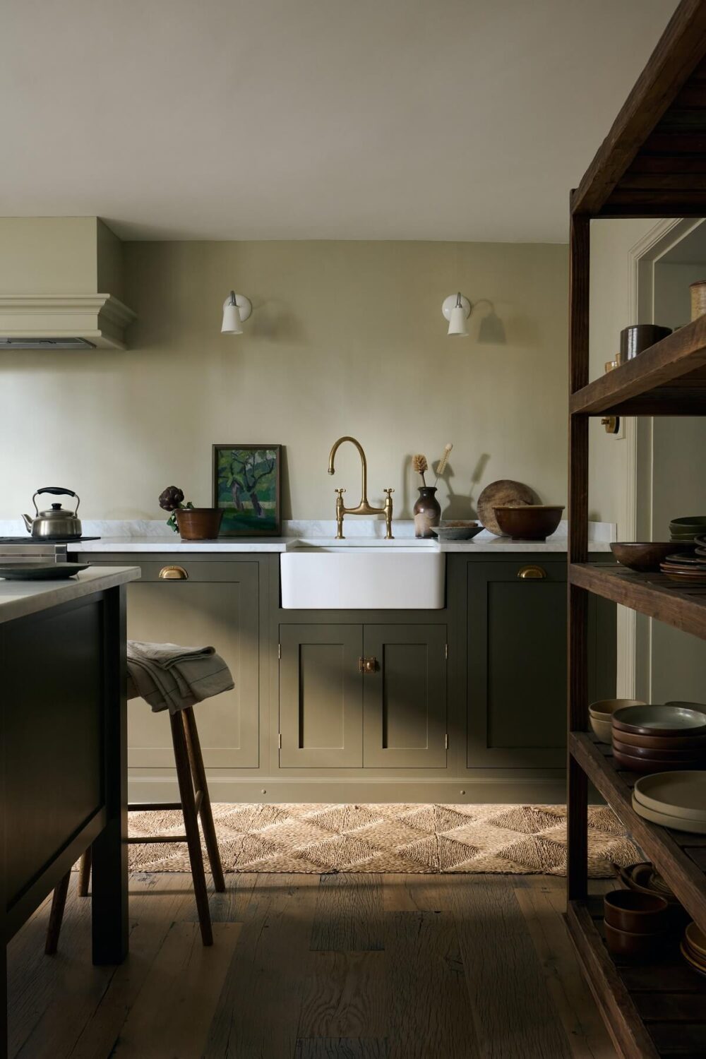 real-shaker-kitchen-devol-butler-sink-wooden-floor-nordroom