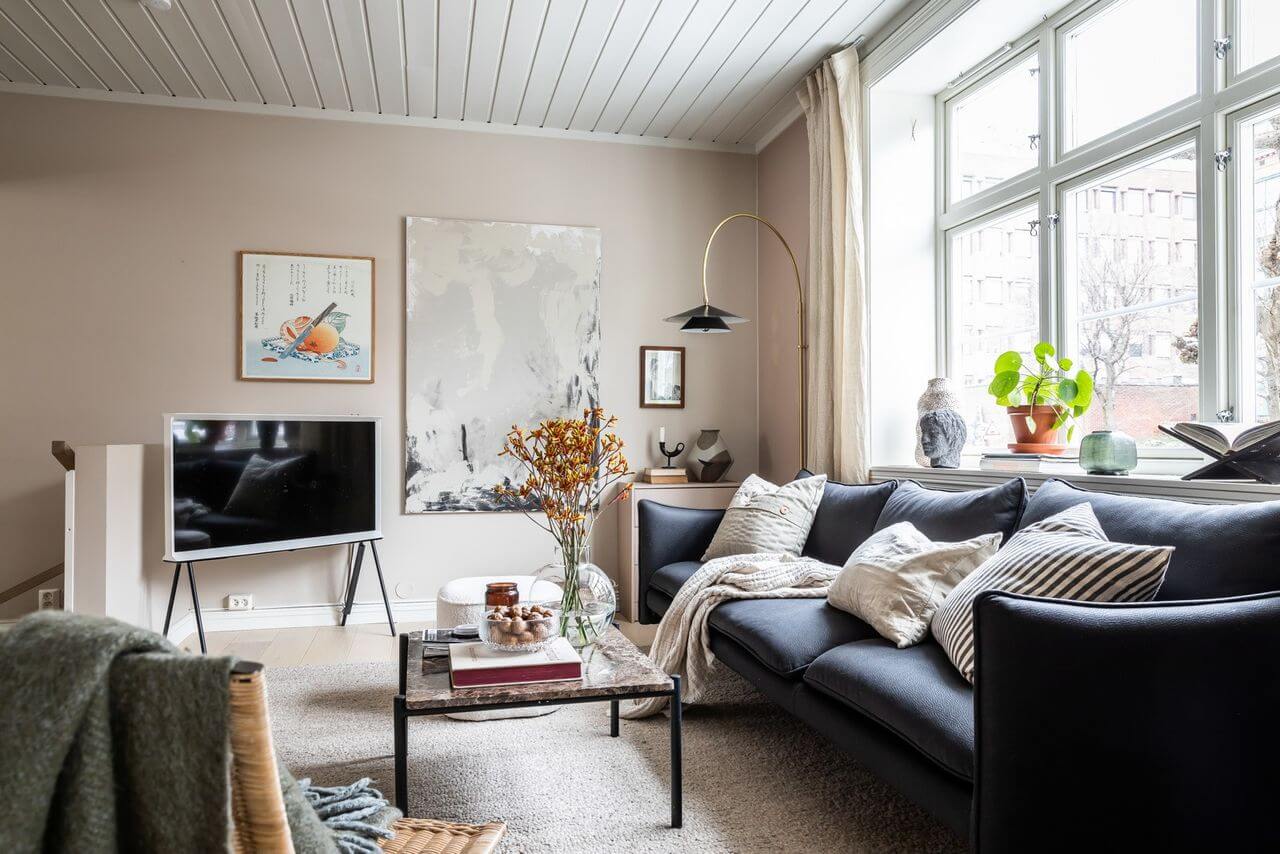 scandinavian-living-room-beige-walls-nordroom