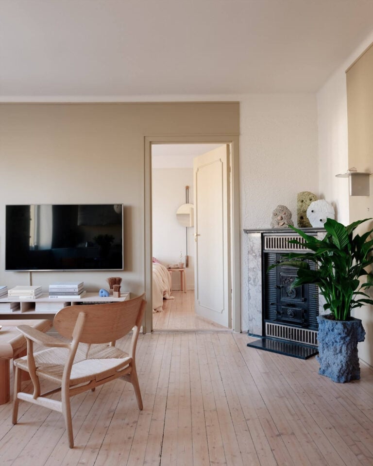 A Modern Oslo Apartment with Custom Furniture and Storage - The Nordroom