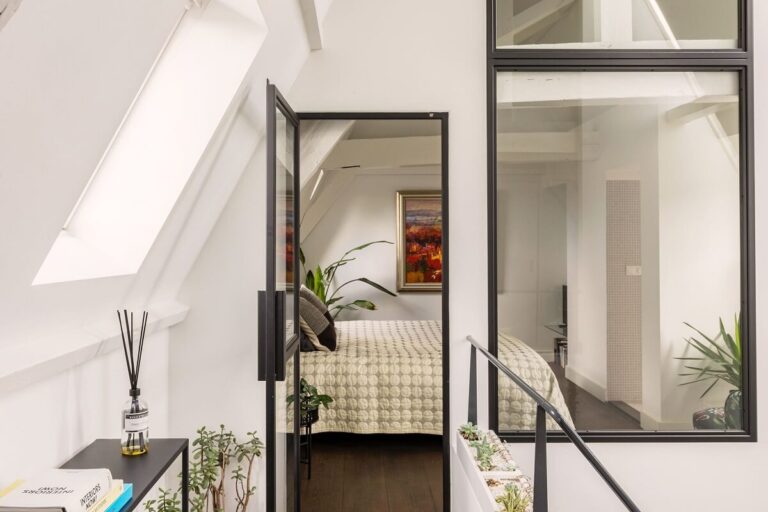 An Amsterdam Penthouse with Green Color Accents - The Nordroom