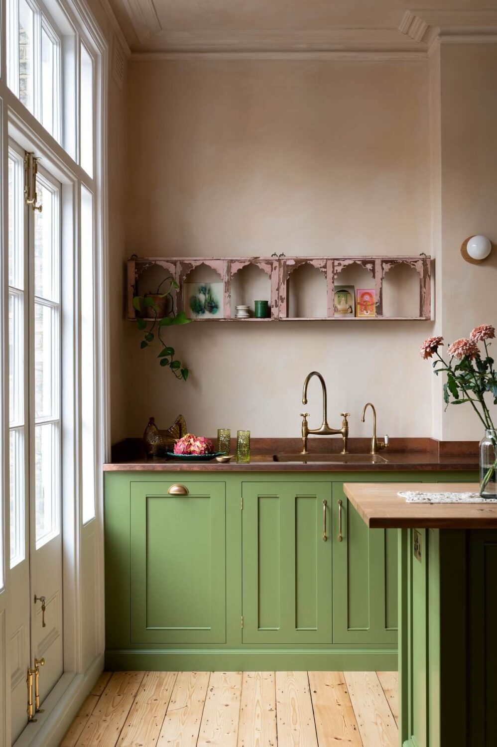 kitchen-green-cabinets-shelf-nordroom