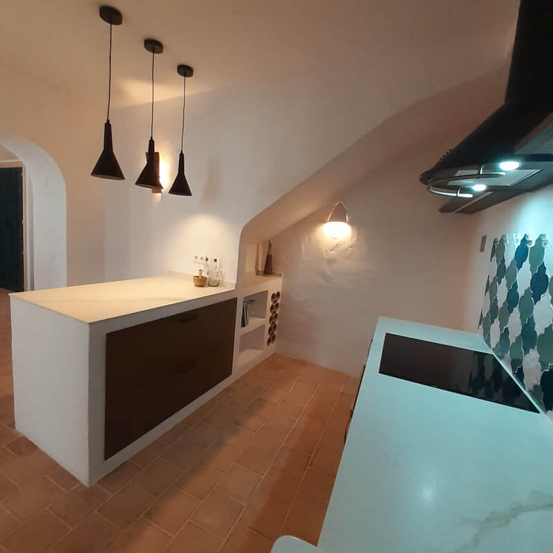 kitchen-white-marble-worktop-green-tiles-nordroom
