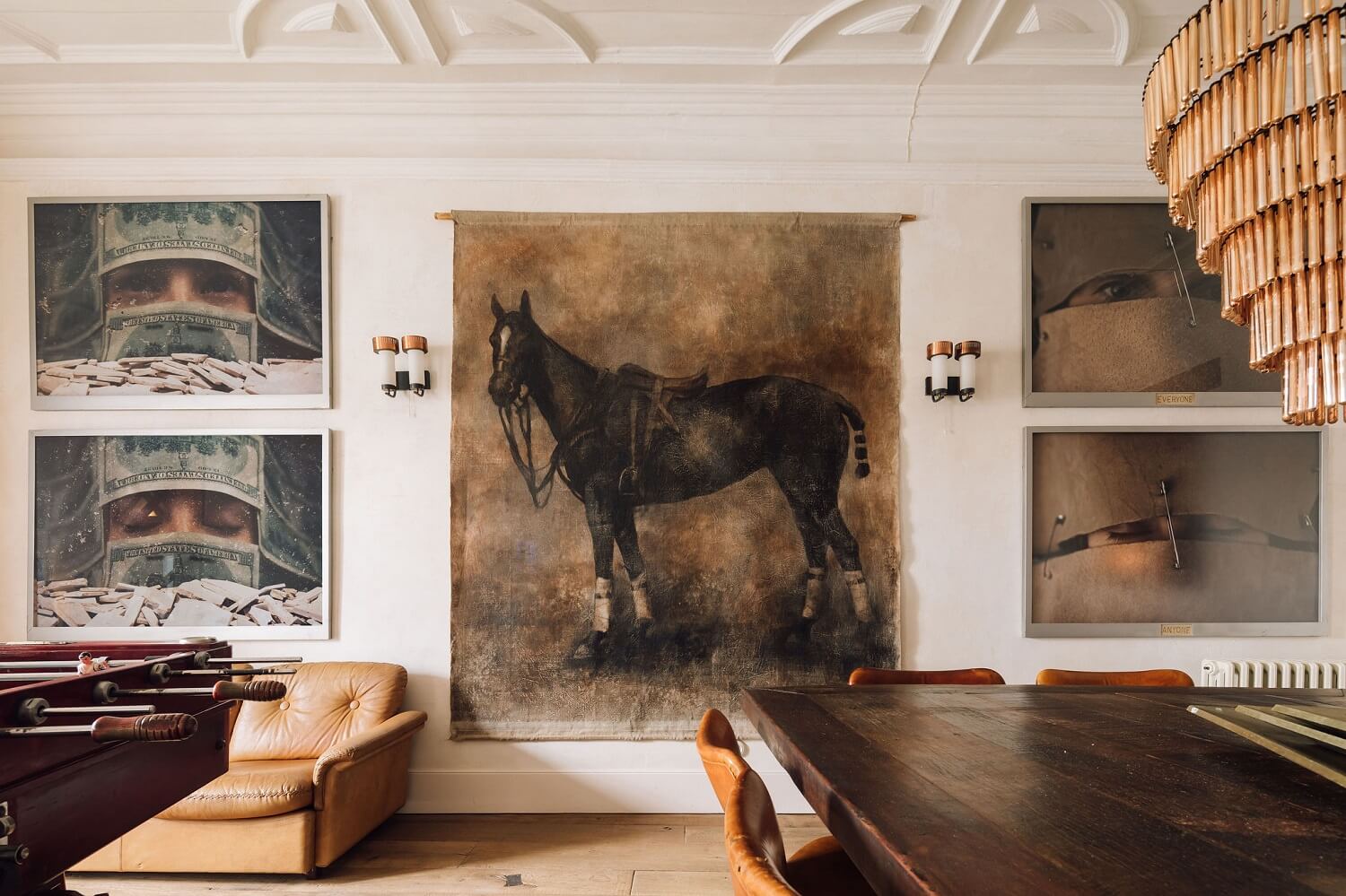 living-room-large-artwork-nordroom