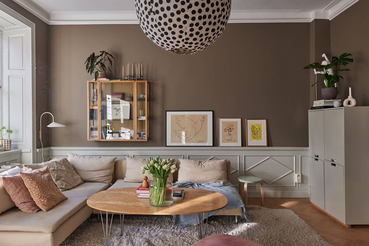 living-room-wooden-paneling-corner-sofa-nordroom