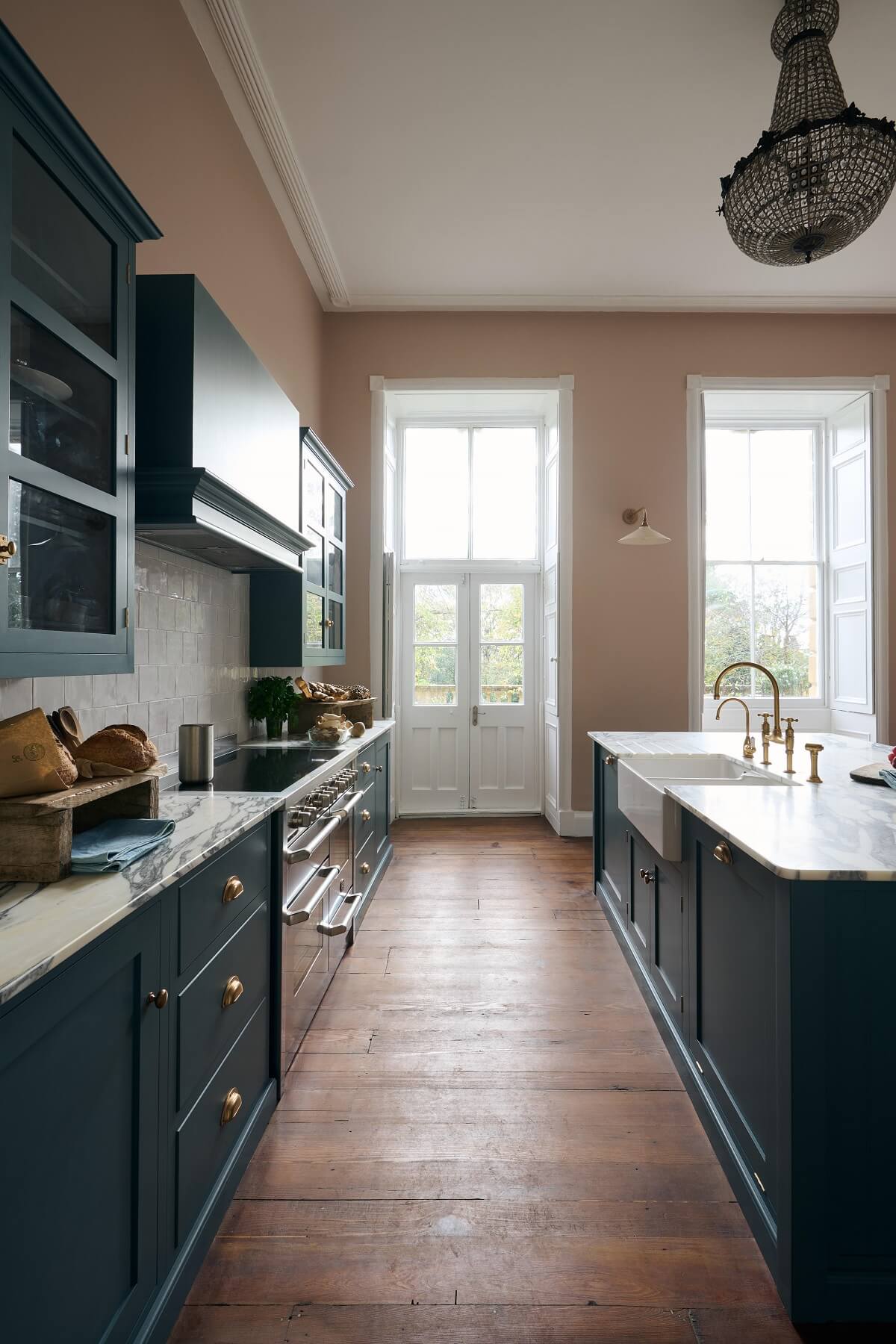 A Blue deVOL Kitchen in a Georgian Terrace House