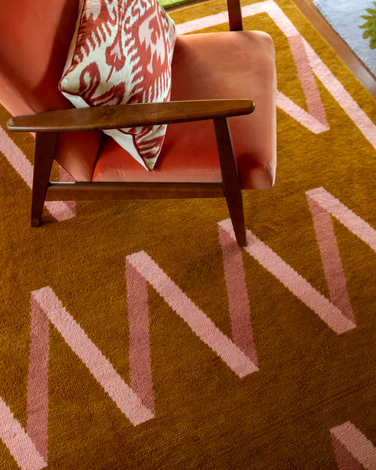 Folding-Ribbon-rug-detail-campbell-rey-nordic-knots-rug-collection-nordroom