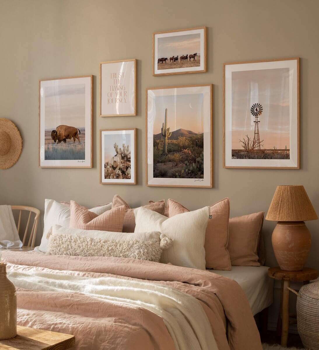 bedroom-sand-colored-walls-neutral-design-gallery-wall-nordroom