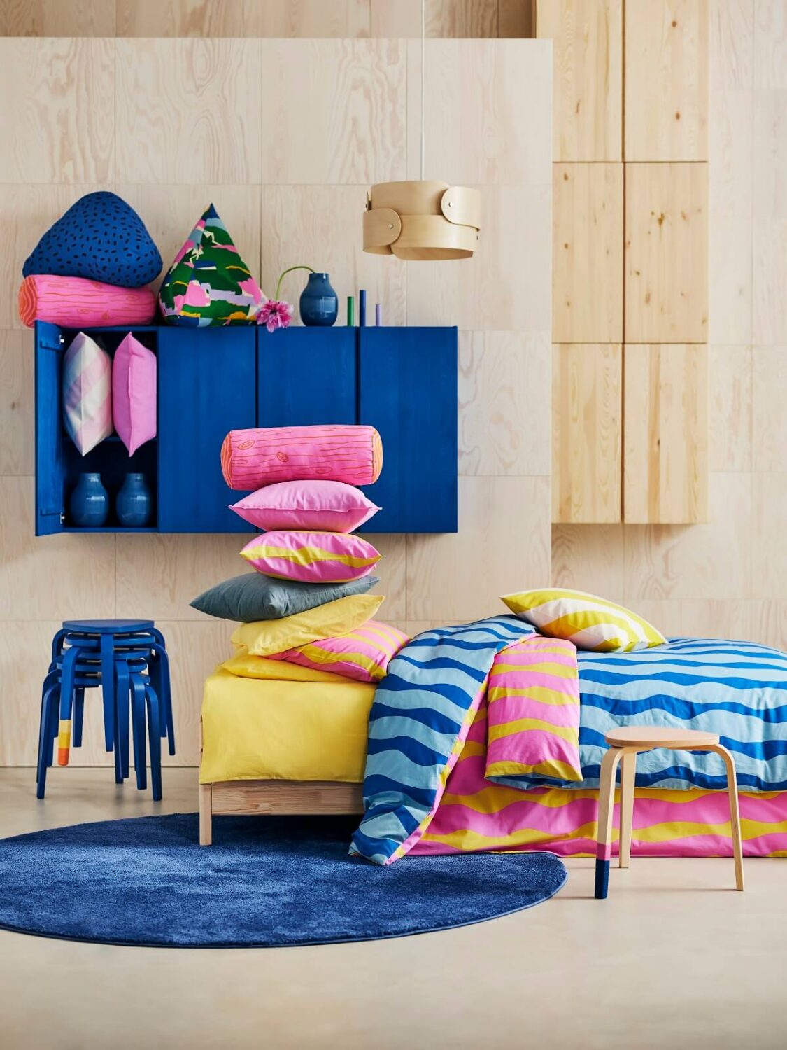 blue-IVAR-cabinets-bedroom-blue-rug-new-ikea-products-july-nordroom