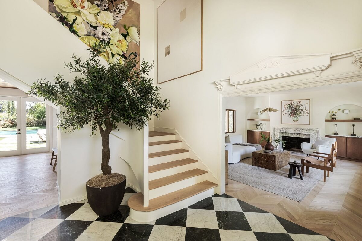 hallway-foyer-staircase-checkerboard-floor-nordroom