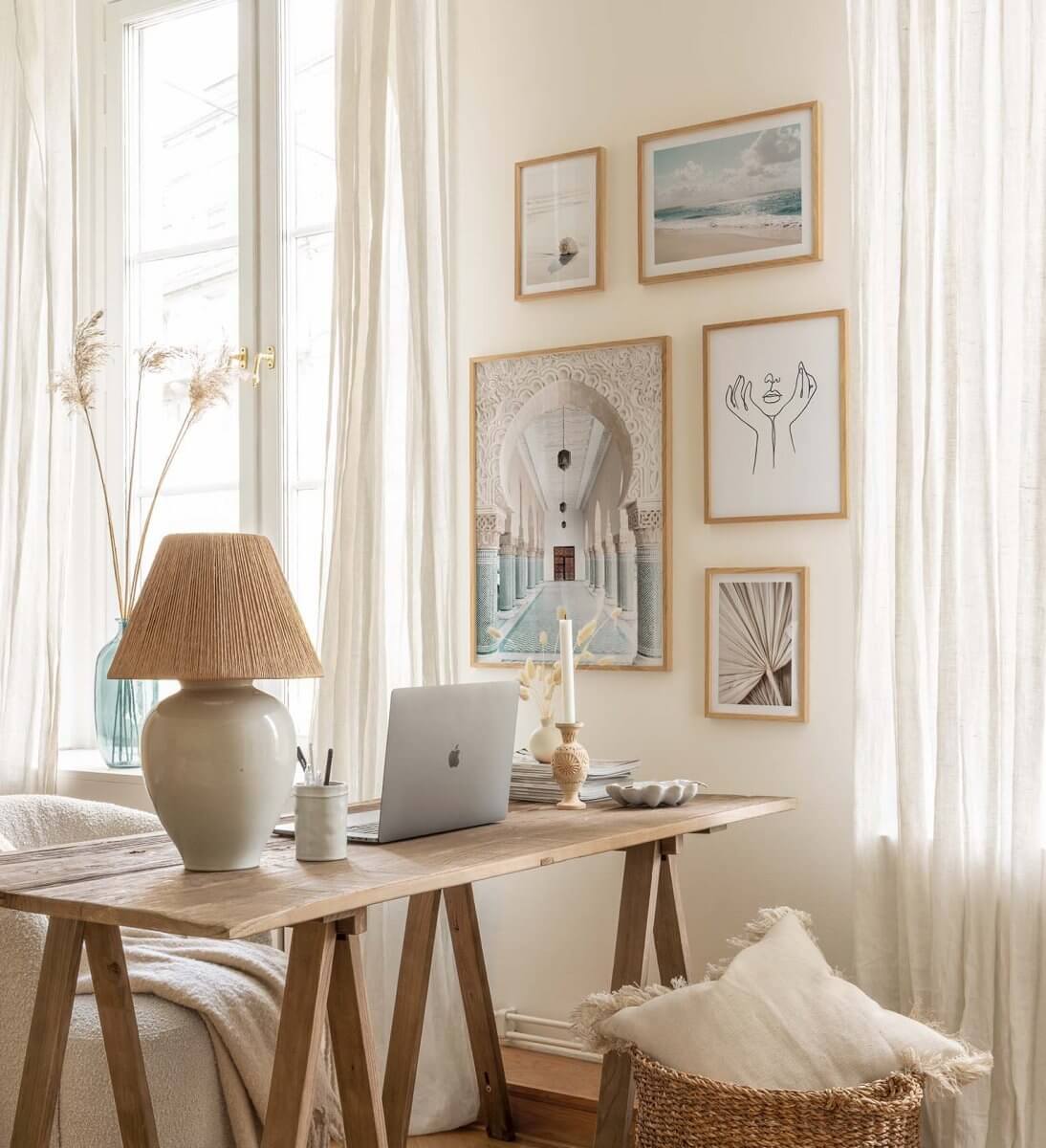 home-office-rustic-natural-wooden-table-beige-walls-nordroom