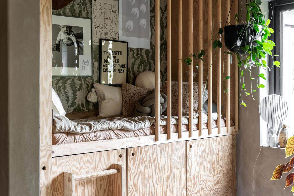 kids-bedroom-diy-built-in-bed-with-underneath-storage-nordroom