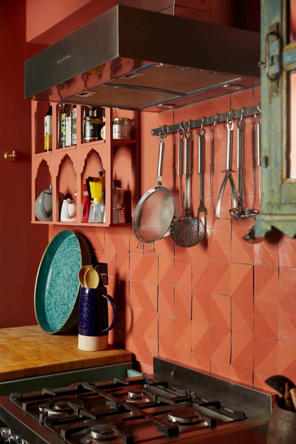 moroccan-tiles-colorful-kitchen-nordroom