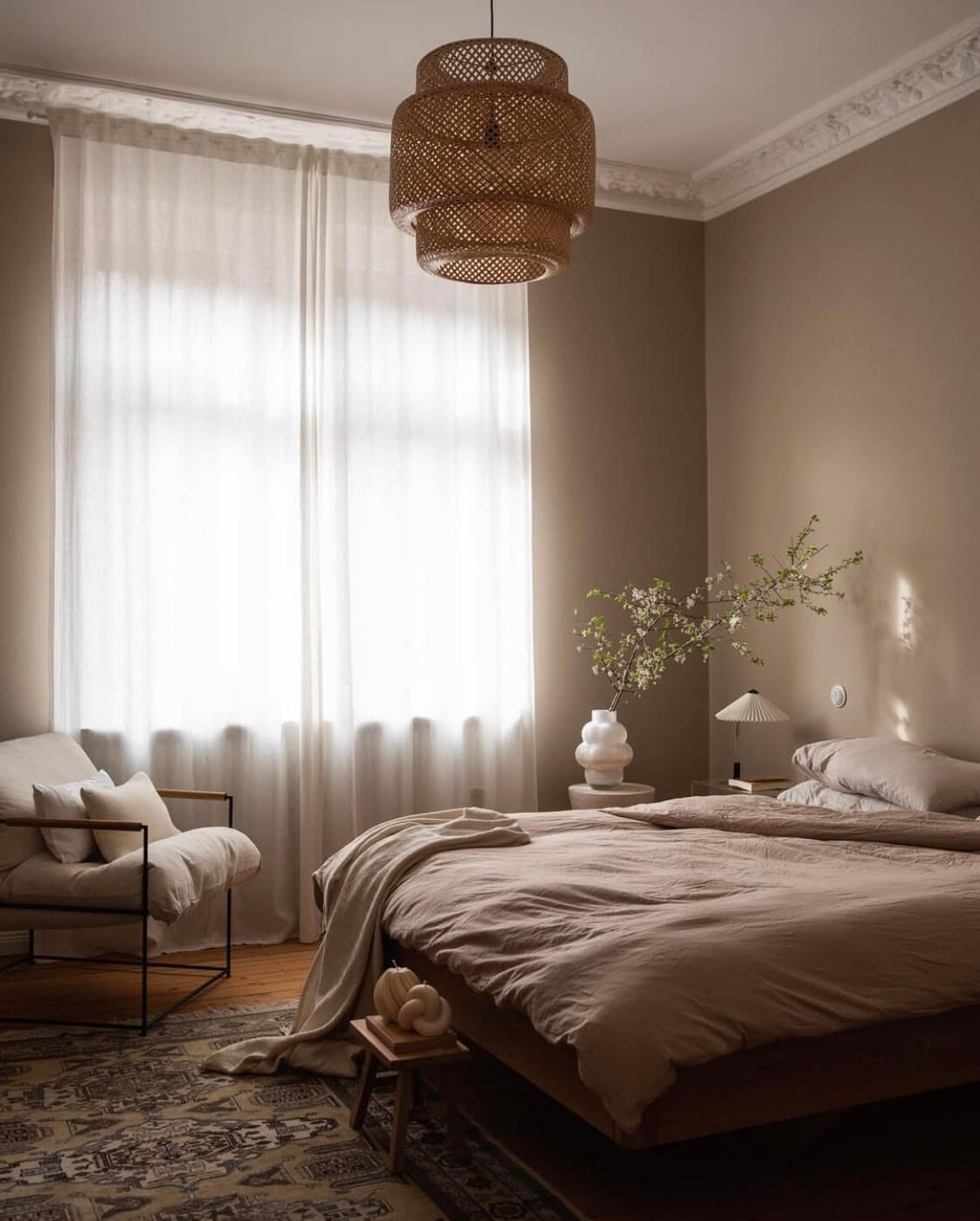 classic-bedroom-light-brown-walls-nordroom