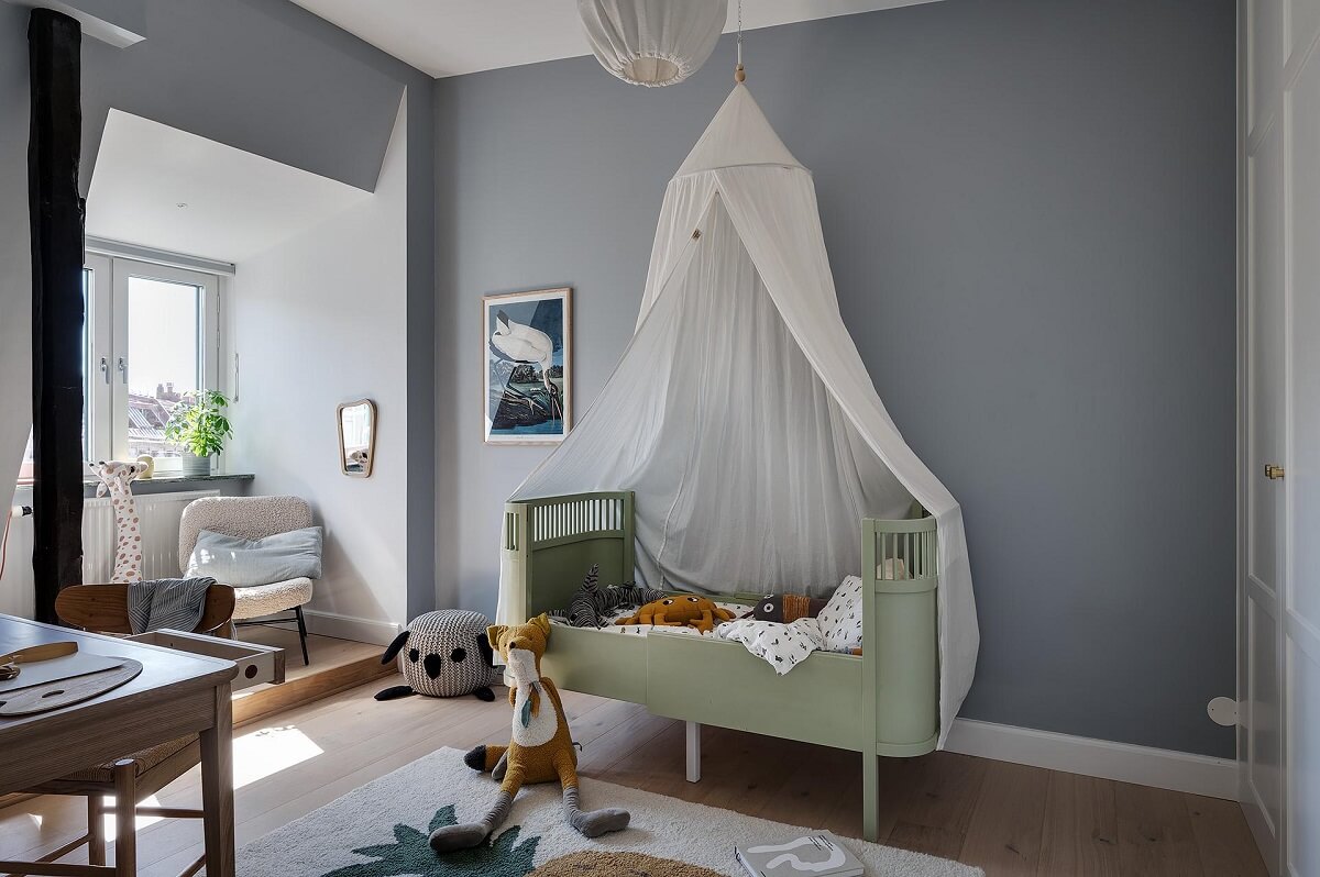 light-green-cot-gray-walls-kids-room-nordroom