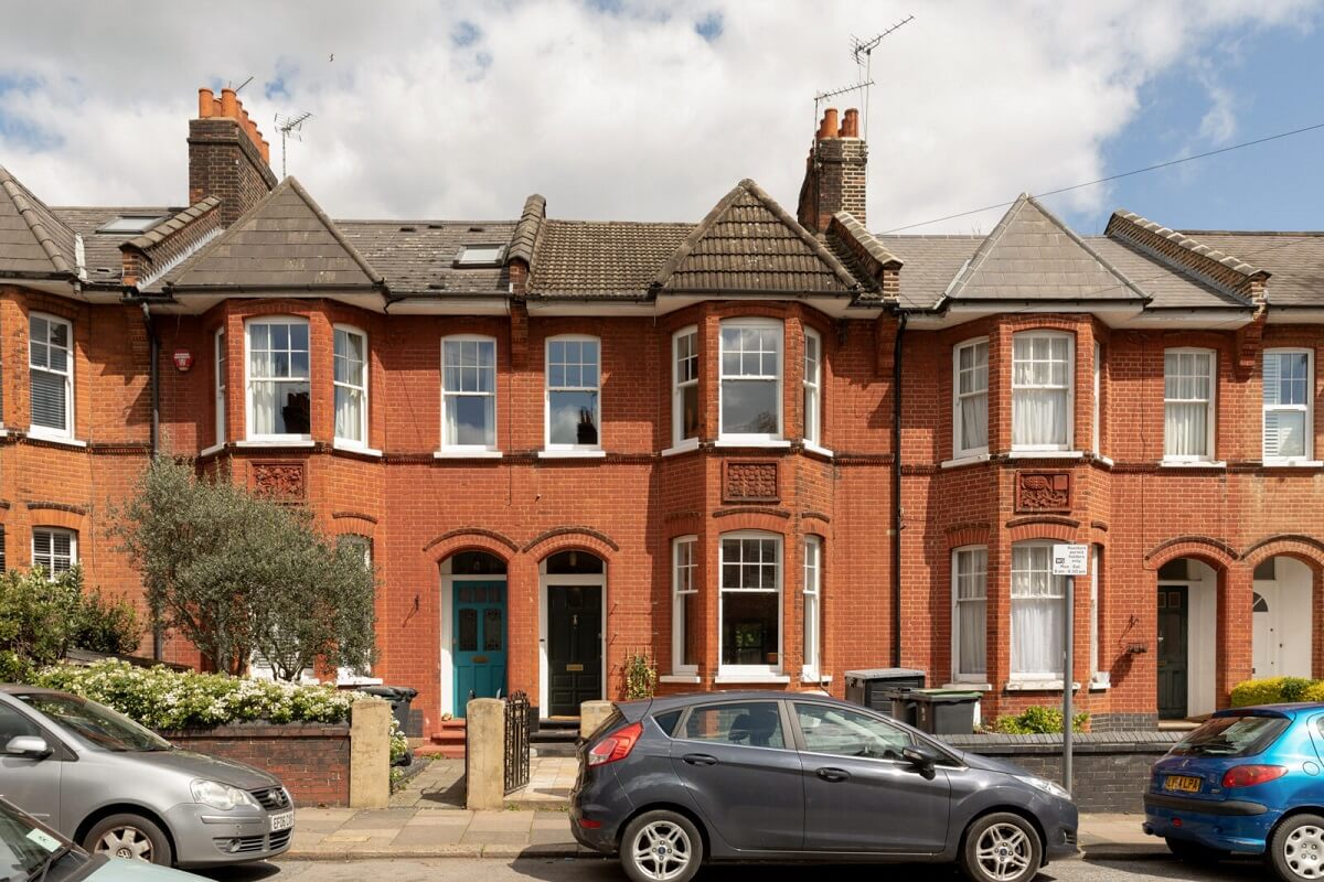 red-brick-exterior-edwardian-house-london-nordroom