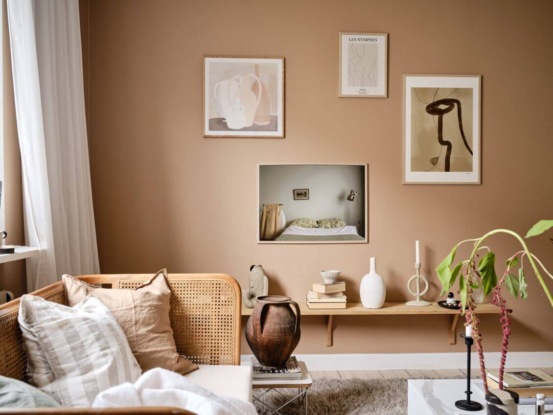 wall-shelf-studio-apartment-beige-walls-nordroom