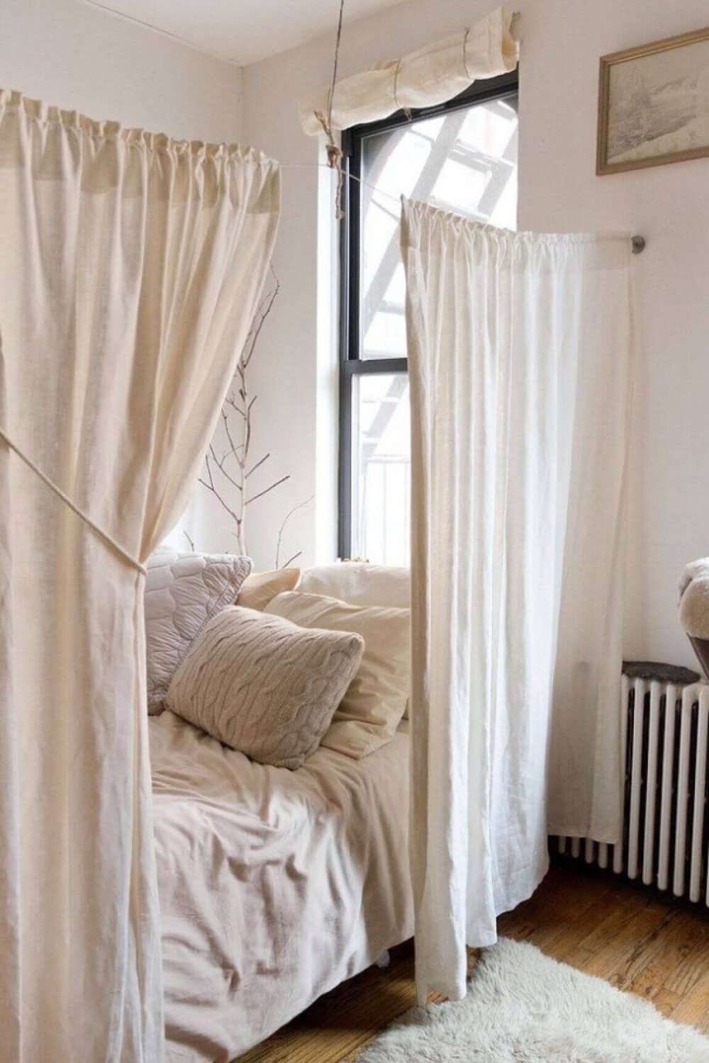 curtain-room-divider-dorm-room-ideas-nordroom