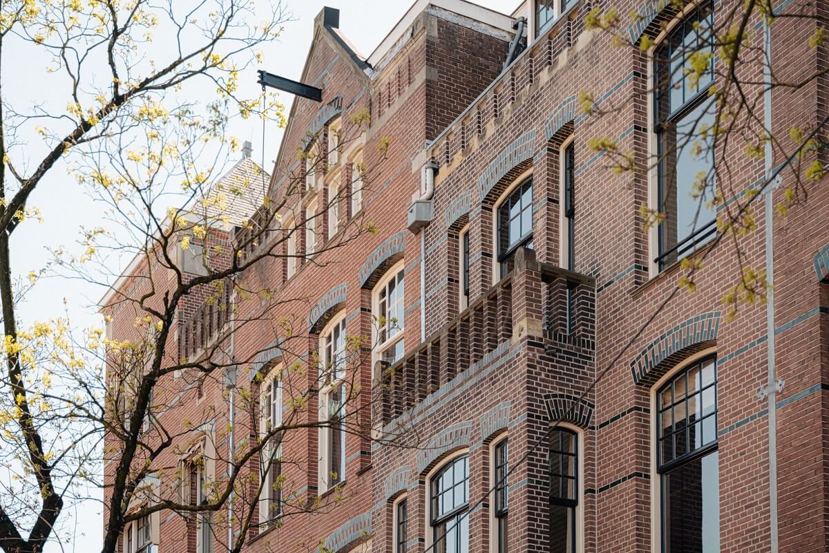 exterior-historic-building-amsterdam-nordroom