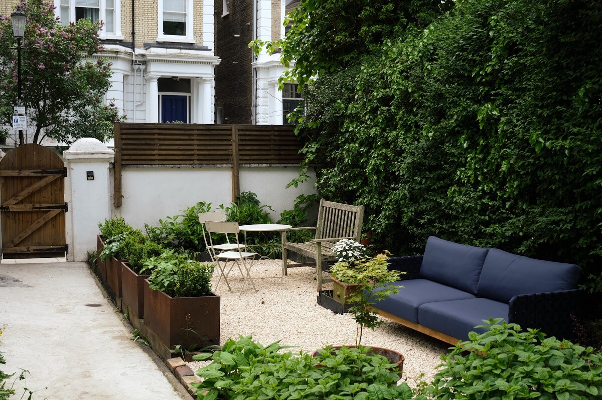 front-garden-seating-plants-nordroom