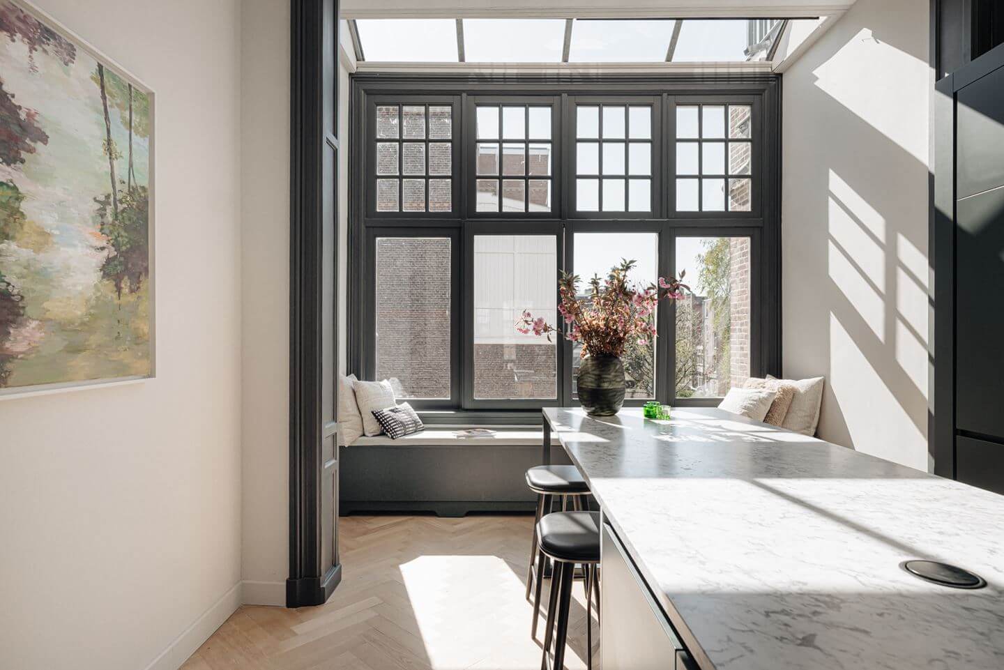 modern-gray-kitchen-window-seat-nordroom