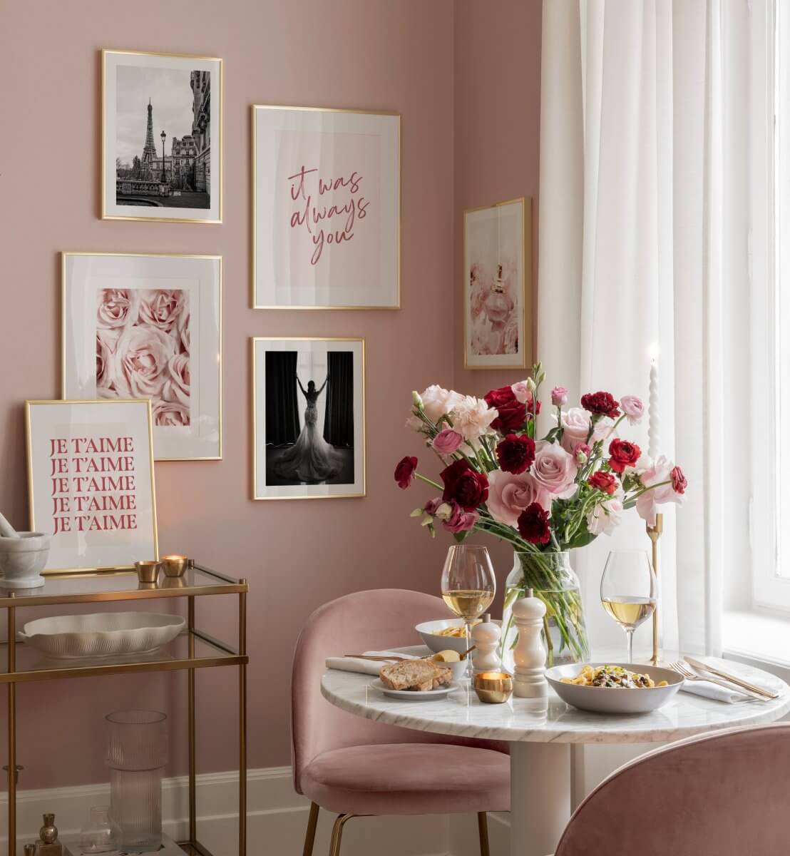 pink-room-florals-round-dining-table-gallery-wall-nordroom