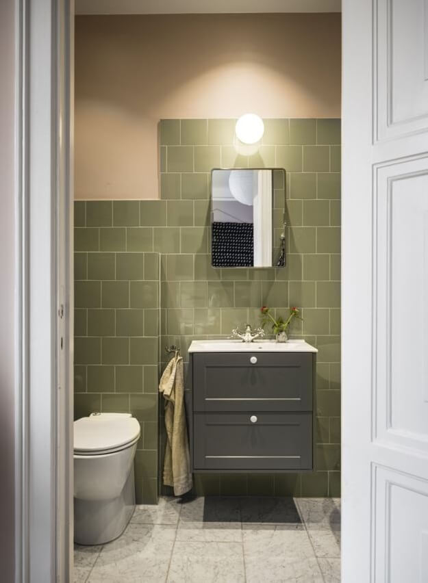 small-bathroom-green-tiles-nordroom