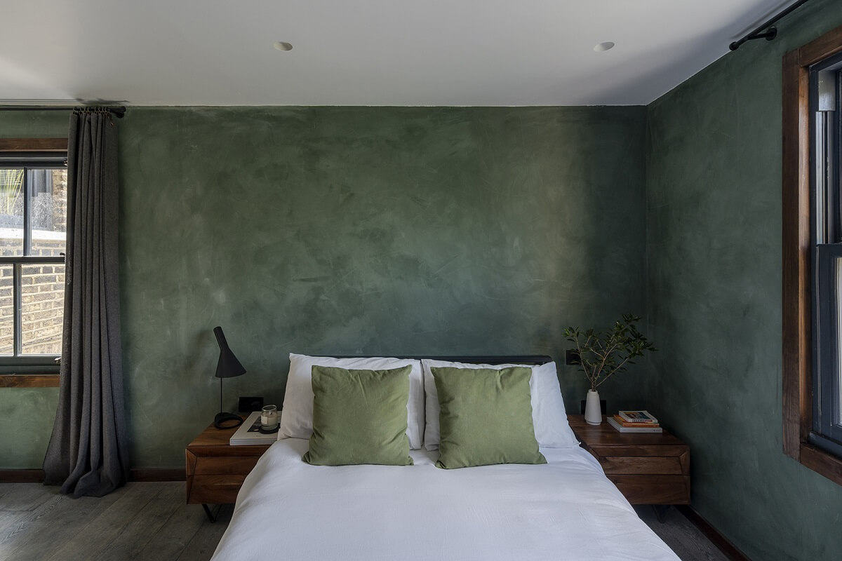 bedroom-green-textured-plaster-finish-nordroom